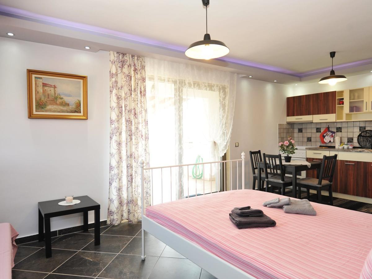 Alice Wonderland Home Nea Flogita Halkidiki Dış mekan fotoğraf