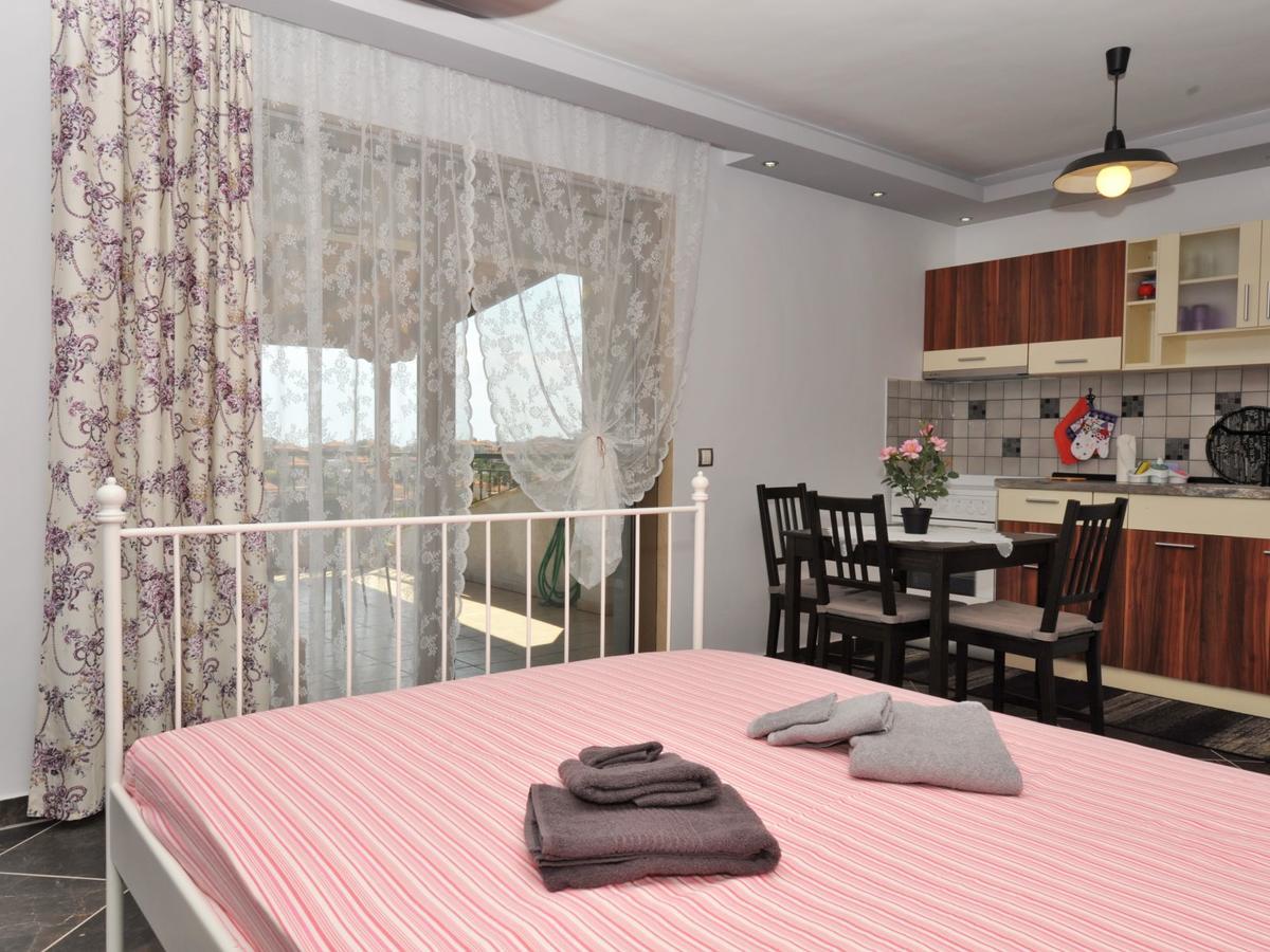 Alice Wonderland Home Nea Flogita Halkidiki Dış mekan fotoğraf